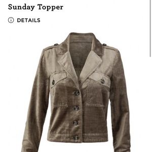 Cabi Sunday topper